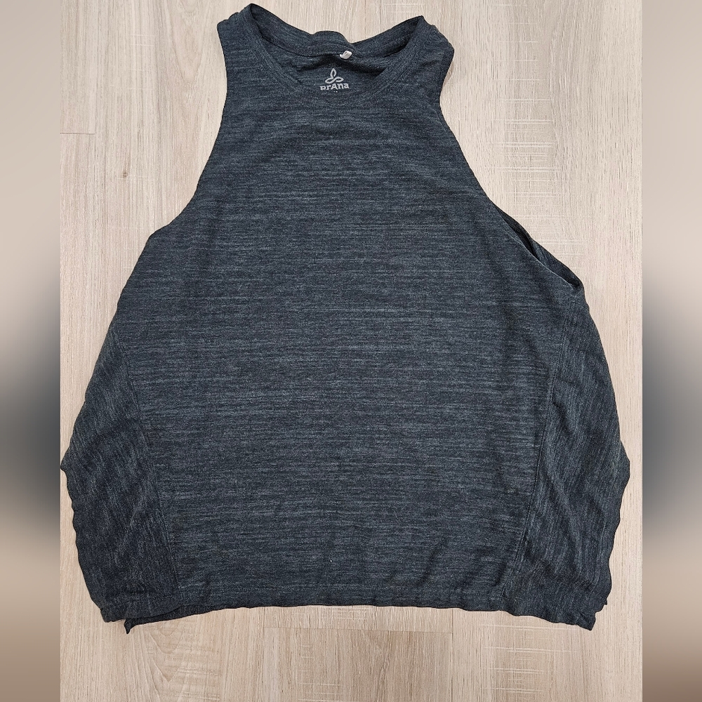 Workout tank